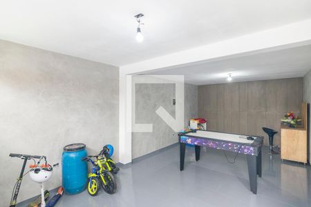 Casa à venda com 170m², 3 quartos e 5 vagasGaragem
