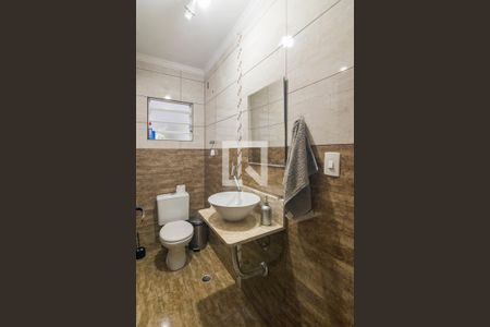 Casa à venda com 170m², 3 quartos e 5 vagasLavabo