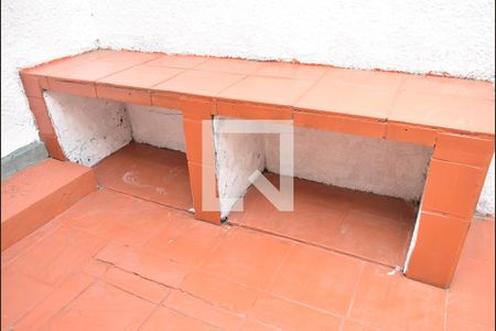 Casa de condomínio para alugar com 120m², 2 quartos e 4 vagasArmário de Alvenaria