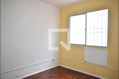 Casa de condomínio para alugar com 120m², 2 quartos e 4 vagasQuarto 2