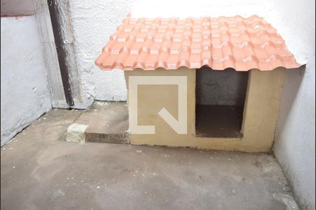 Casa de condomínio para alugar com 120m², 2 quartos e 4 vagasCanil