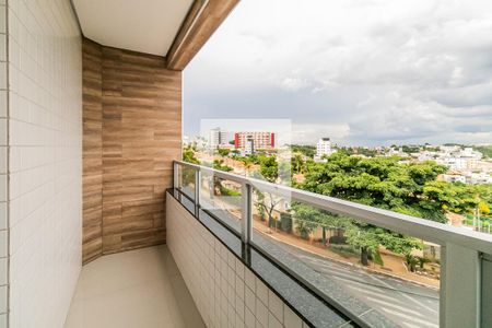 Varanda de apartamento à venda com 3 quartos, 160m² em Cabral, Contagem