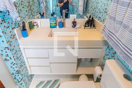 Apartamento à venda com 176m², 4 quartos e 2 vagasSuite 01 - Banheiro