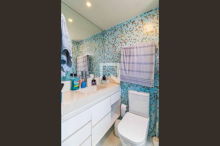 Apartamento à venda com 176m², 4 quartos e 2 vagasSuite 01 - Banheiro