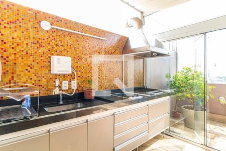 Apartamento à venda com 176m², 4 quartos e 2 vagasChurrasqueira