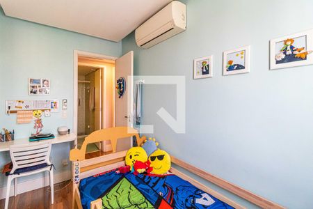 Apartamento à venda com 176m², 4 quartos e 2 vagasQuarto 02
