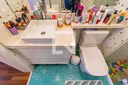 Apartamento à venda com 176m², 4 quartos e 2 vagasBanheiro social