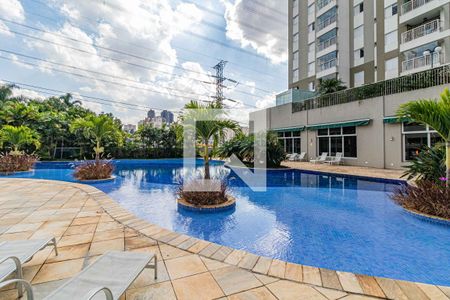 Apartamento à venda com 176m², 4 quartos e 2 vagasÁrea comum - Piscina