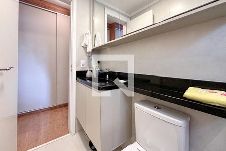 Apartamento à venda com 83m², 2 quartos e 1 vagaBanheiro do Quarto 2