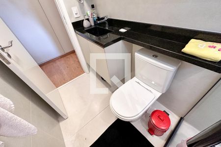 Apartamento à venda com 83m², 2 quartos e 1 vagaBanheiro do Quarto 2