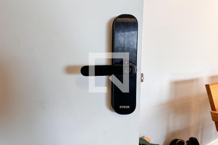 Apartamento à venda com 83m², 2 quartos e 1 vagaFechadura Eletronica