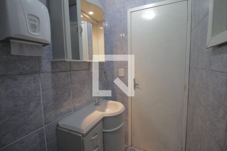 Casa à venda com 278m², 5 quartos e 5 vagasBanheiro 3