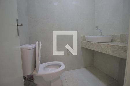 Casa à venda com 278m², 5 quartos e 5 vagasLavabo