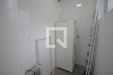 Casa à venda com 278m², 5 quartos e 5 vagasÁrea de Serviço