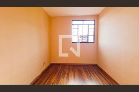 Quarto 2 de casa à venda com 2 quartos, 50m² em Palmares, Belo Horizonte
