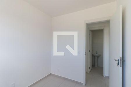 Quarto 1 de apartamento para alugar com 2 quartos, 45m² em Parque da Fonte, São José dos Pinhais