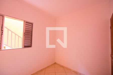 Quarto 2 de casa para alugar com 2 quartos, 80m² em Jardim do Estádio, Santo André