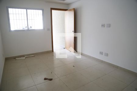 Sala de casa para alugar com 3 quartos, 100m² em Vila Pereira Cerca, São Paulo