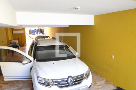 Casa à venda com 200m², 3 quartos e 6 vagasGaragem