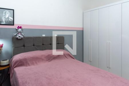 Apartamento à venda com 80m², 3 quartos e 1 vagaQuarto 2 - Armários