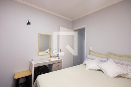 Quarto 2 de casa à venda com 2 quartos, 190m² em Vila Carrão, São Paulo