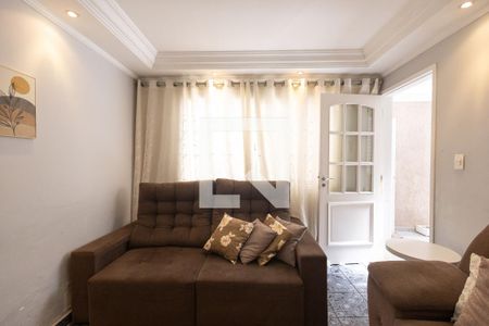 Sala de casa à venda com 2 quartos, 190m² em Vila Carrão, São Paulo