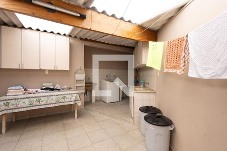 Casa à venda com 190m², 2 quartos e sem vagaÁrea de Serviço