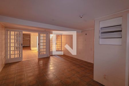 Casa à venda com 269m², 3 quartos e 3 vagasGaragem 