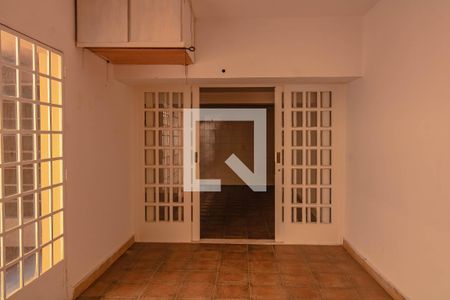 Casa à venda com 269m², 3 quartos e 3 vagasGaragem 