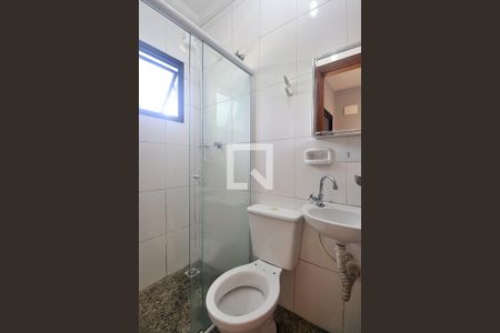 Banheiro Social de kitnet/studio para alugar com 1 quarto, 20m² em Vila Sao Pedro, Santo André
