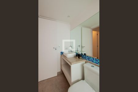 Apartamento para alugar com 66m², 2 quartos e sem vaga Apartamento para alugar com 66m², 2 quartos e sem vagaBanheiro Social