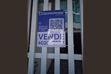 Apartamento à venda com 160m², 3 quartos e 2 vagasPlaquinha