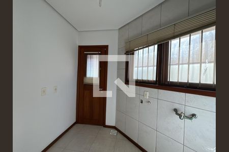 Casa à venda com 348m², 3 quartos e 3 vagasÁrea de Serviço
