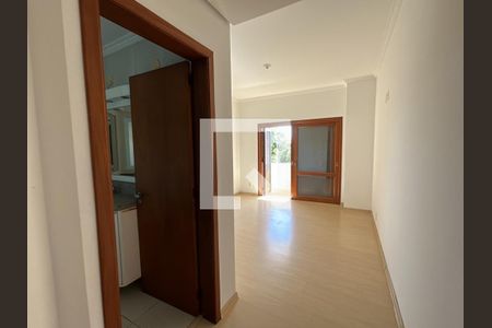 Casa à venda com 348m², 3 quartos e 3 vagasSuíte