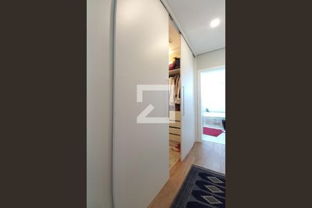 Casa de condomínio à venda com 309m², 4 quartos e 4 vagasCloset da suíte 3
