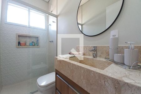 Casa de condomínio à venda com 309m², 4 quartos e 4 vagasBanheiro da Suíte 1