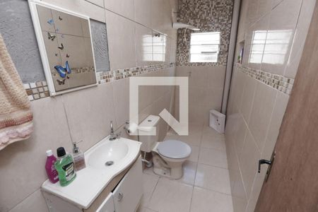 Banheiro 1 de apartamento à venda com 2 quartos, 100m² em Cardoso (barreiro), Contagem