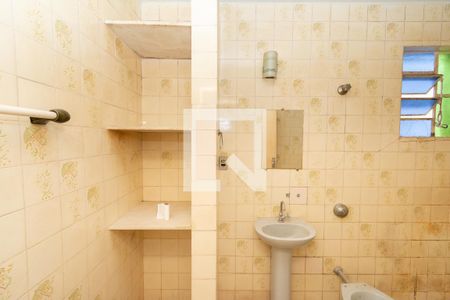 Casa à venda com 390m², 3 quartos e 3 vagas Casa à venda com 390m², 3 quartos e 3 vagasBanheiro Social