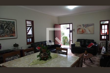 Sala de casa para alugar com 3 quartos, 178m² em Horto Santo Antonio, Jundiaí