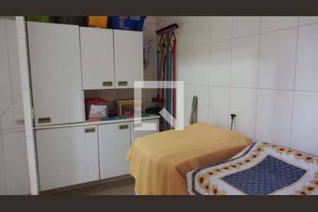 Casa à venda com 178m², 3 quartos e 2 vagasÁrea de Serviço