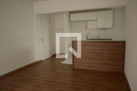 Sala de apartamento à venda com 2 quartos, 70m² em Várzea da Barra Funda, São Paulo