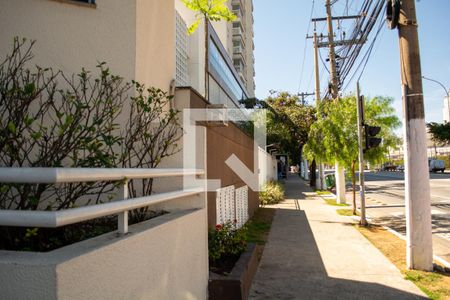 Apartamento à venda com 70m², 2 quartos e 1 vagaFachada