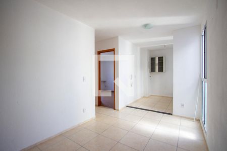 Sala de apartamento para alugar com 2 quartos, 45m² em Vila Lage, São Gonçalo
