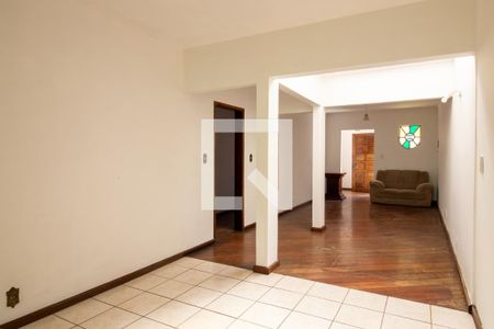 Sala de casa à venda com 3 quartos, 150m² em Cristo Redentor, Porto Alegre