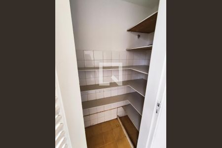 Apartamento para alugar com 66m², 2 quartos e 1 vaga Apartamento para alugar com 66m², 2 quartos e 1 vagaDespensa