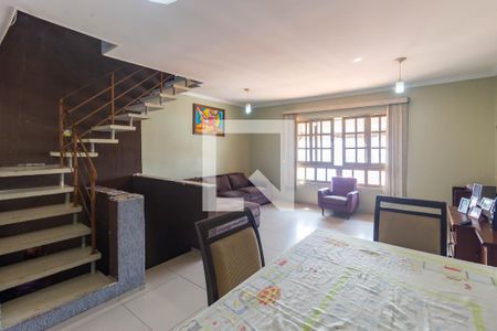 Sala  de casa para alugar com 2 quartos, 209m² em Vila Yolanda, Osasco