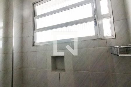 Apartamento para alugar com 65m², 2 quartos e sem vagaBanheiro