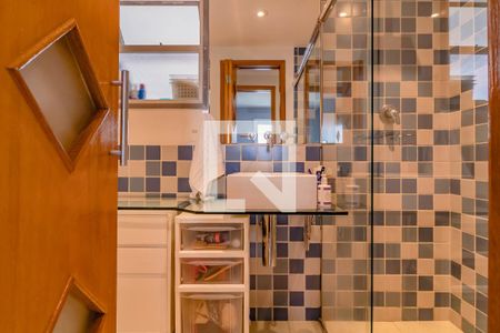 Banheiro  de apartamento à venda com 3 quartos, 72m² em Vila Alexandria, São Paulo