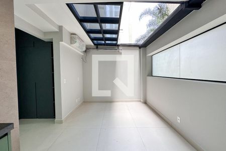 Studio à venda com 31m², 1 quarto e sem vaga Studio à venda com 31m², 1 quarto e sem vagaSala e Cozinha