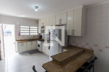 Casa para alugar com 150m², 2 quartos e 1 vaga Casa para alugar com 150m², 2 quartos e 1 vagaCozinha